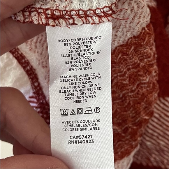 LOFT NWT Gingham Smocked Peplum Tank S - Picture 6 of 6